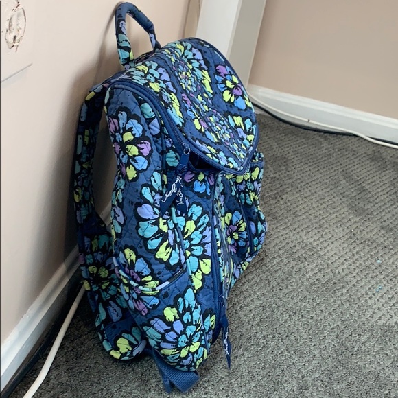 Quilted backpack - Picture 3 of 6